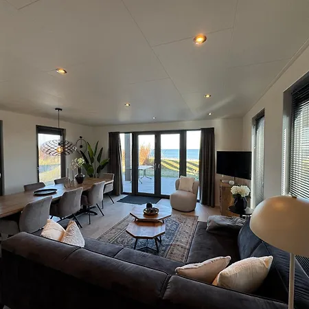 Enkhuizer Beachhouse Sky And Nr 504 Holiday home