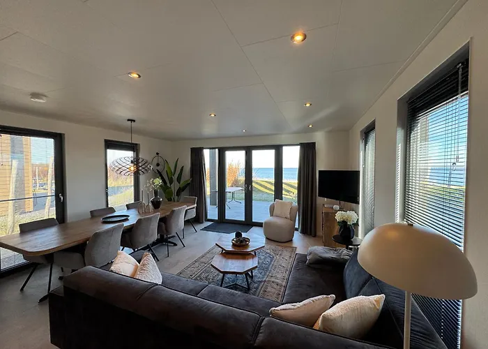 Enkhuizer Beachhouse Sky And Nr 504 Holiday home